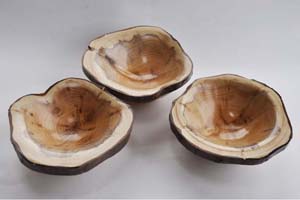 wooden dishes for rings and things