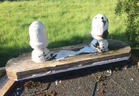 Double summerhouse roof finials