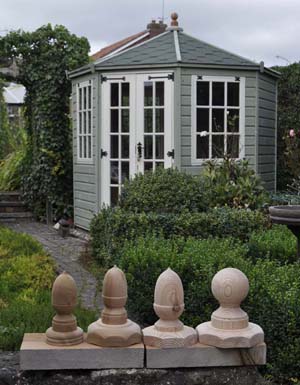 Summerhouse finials