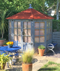 Summerhouse finial
