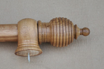 Tapestry pole