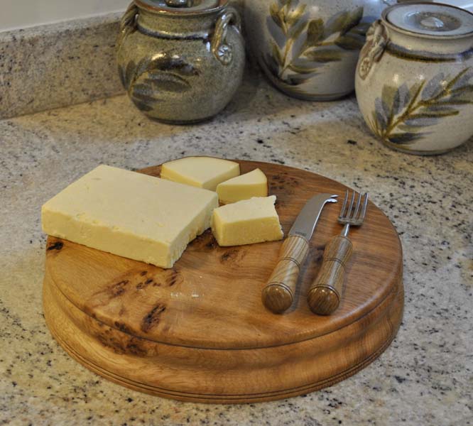 Oak cheeseboard