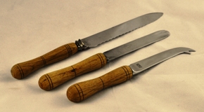 Oak knives