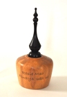 Pet urn