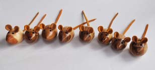 8 mice in a row