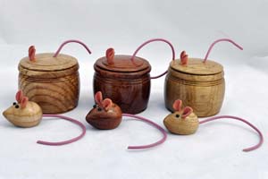 Mouse box ornaments
