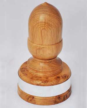 Acorn trophy